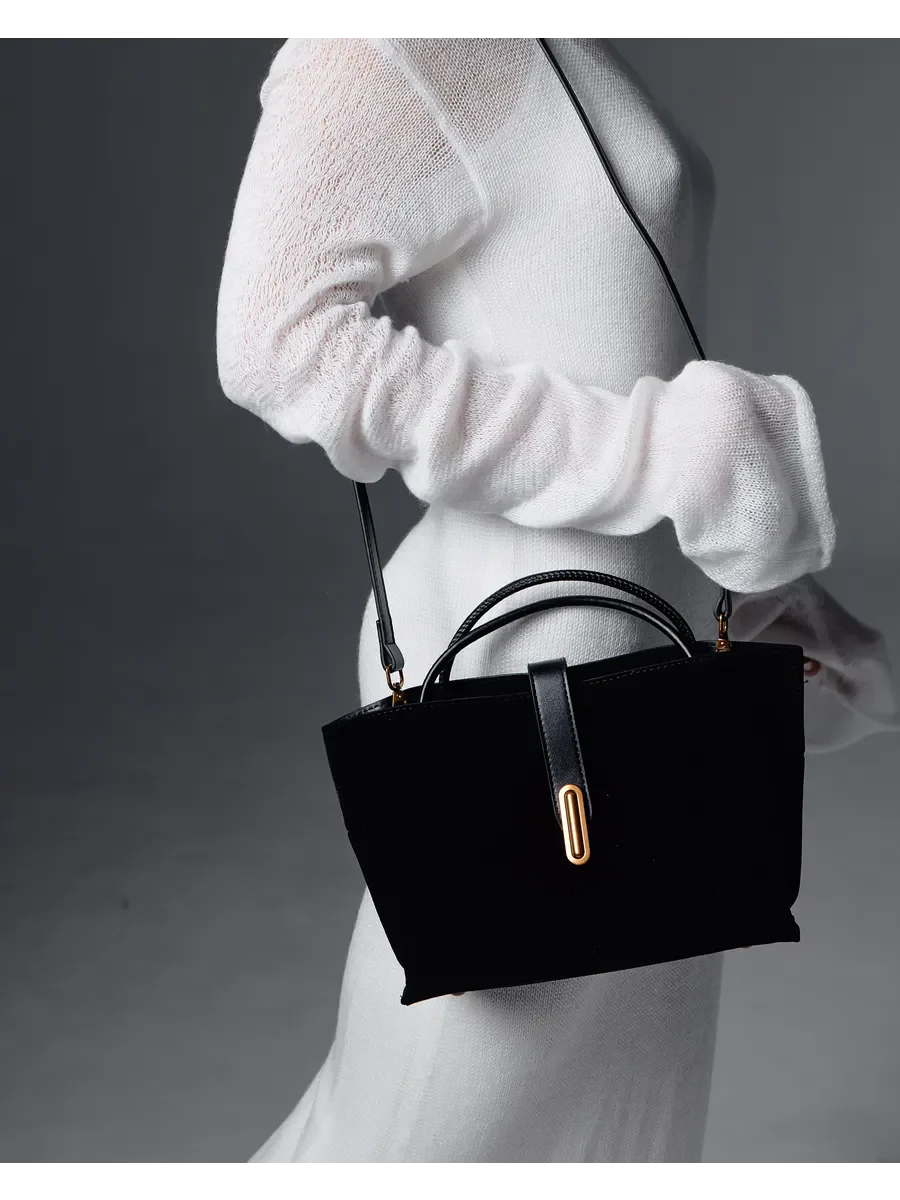 Aurelia Shoulder Bag